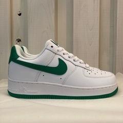 Nike ナイキ スニーカー Air Force 1 Low 07 エアフォース1 スポーツシューズ メンズ レディース 運動靴 クリスマス プレゼント ホワイト＆グリーン 24.5cm