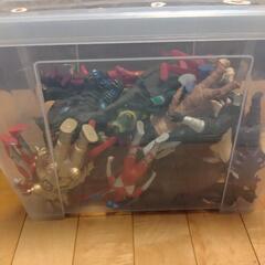 ウルトラマンフィギュア商談中の画像