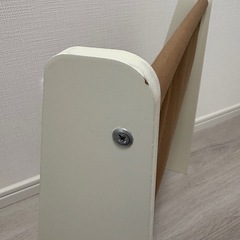 絵本ラックの画像