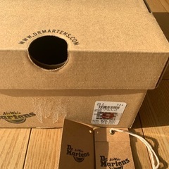 ★土日限定値下げ★【Dr.Martens/ドクターマーチン】 POLLEY Tバーシューズの画像