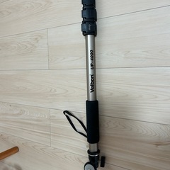 中古カメラ三脚×2  1脚×1
の画像