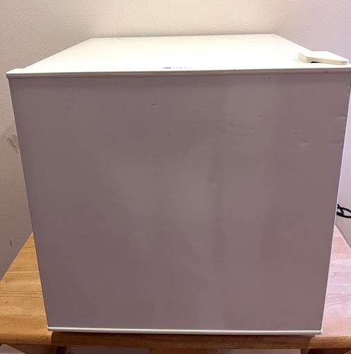 ユーイング 冷蔵庫 UR-D50H 50L 2015年製