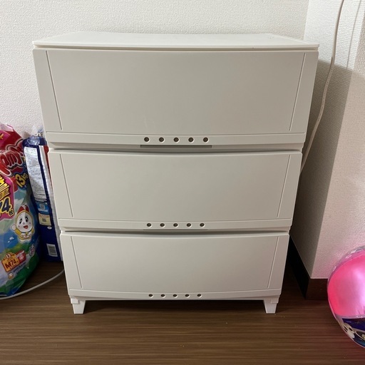 衣装ケース　収納ラック\n
