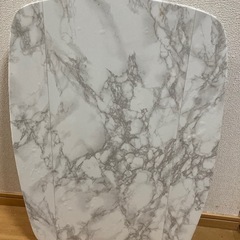 ミニテーブル　大理石柄　