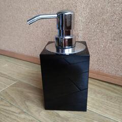 使用感有🌑ガラスボトル容器 ポンプ 角型