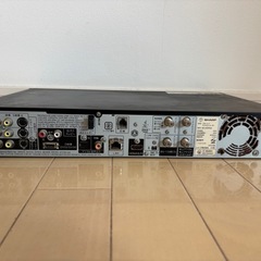 SHARP ブルーレイ&DVDプレイヤーの画像