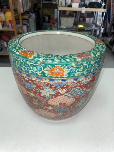 火鉢　花柄　金魚鉢　メダカ鉢　水鉢　睡蓮鉢　陶器製 2点あり　中古品　③