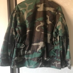 USミリタリー ウッドランドカモフィールドジャケット (Medium-Short) の画像