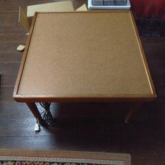 昭和レトロ　日立遠赤外線こたつ美品　50×50（単身の方にピッタリ）　KB-451 400W の画像
