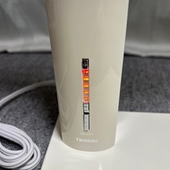 TWINBIRDLEDデスクライトの画像
