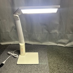 TWINBIRDLEDデスクライトの画像