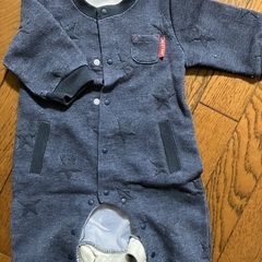 ロンパース　冬　4着セットの画像