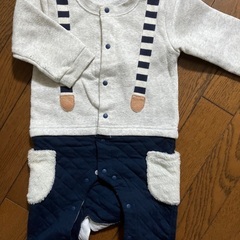 ロンパース　冬　4着セットの画像