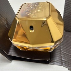 無料⭐️パコラバンヌ レディ80ml 日時指定アリの画像
