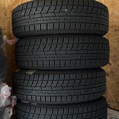 スタットレスタイヤ　175/65　R14の画像