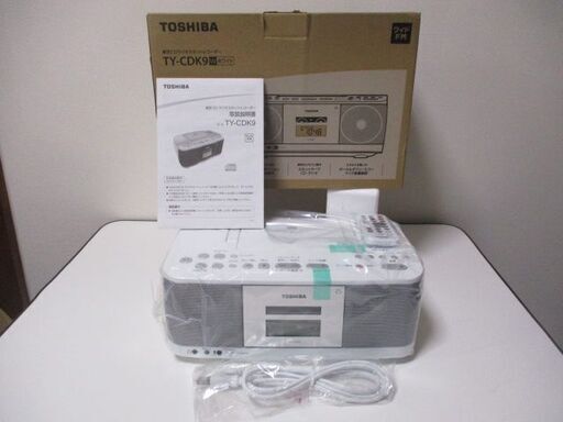 G♪31 CDラジカセ TOSHIBA TY-CDK9 2017年製 未使用品 検：東芝 CD カセット ラジオ オーディオ機器 カセットデッキ ラジカセ