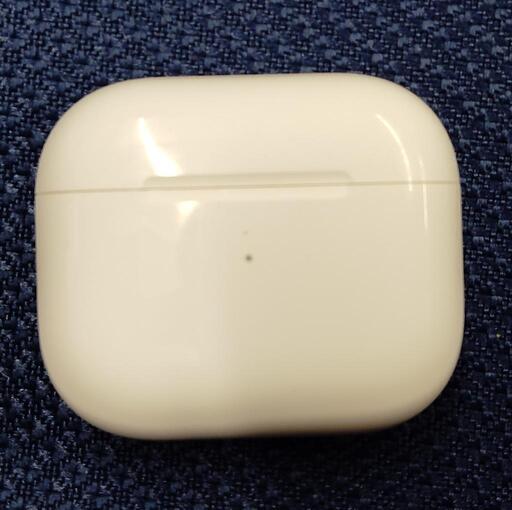 Apple AirPods  第3世代　本体＆ケース　MME73J/A