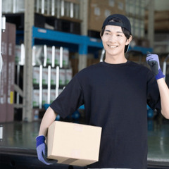  ドライバーデビューを応援！【未経験歓迎】の配達職