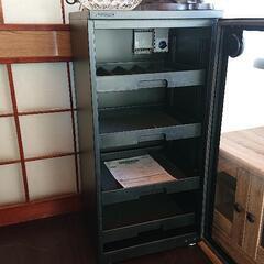 東洋リビング】防湿庫