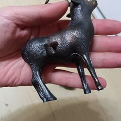★ブリキ？銅？★鹿の置物★手のひらサイズ2つセットの画像
