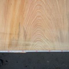 欅 無垢材　一枚板 耳付きの画像