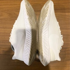 ※受け渡しの方決定※NIKE revolution WH　26.5cmの画像