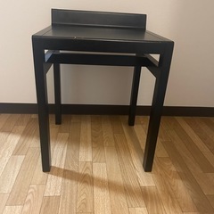 商談中　ドレッサー椅子　スツール