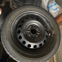 スノータイヤ　155/65R14 75Q