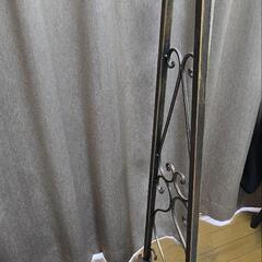 スチールハンガーラックの画像