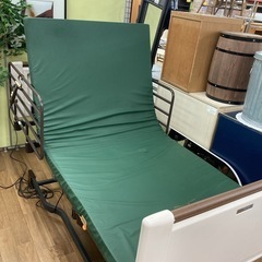 新生活お応援フェア！期間限定の特別値下げ！S269 ⭐ ジモティー限定価格！Platz MioletⅡ 2モーター電動ベッド 介護用ベッド 幅96cm USEDの画像