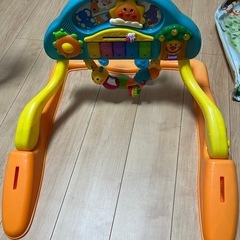 イモムシのよくばりメリー