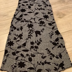 グレー＆ブラック花柄ワンピース