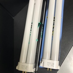 パナソニック　　ツイン1  蛍光灯　27W 　2セットの画像