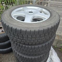 195/65/R15。タイヤ4本セットです。 スタッドレス10ホール