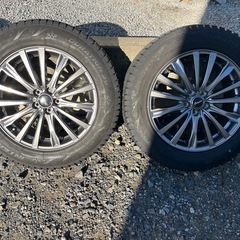 ホイール付きスタッドレスタイヤ　
225/60R16