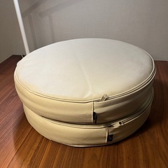円形クッション・座布団２個セット　43cm✖️7cm