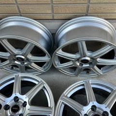 中古アルミ　225/60R17 PCD117　