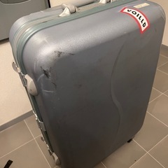 キャリーケースLサイズ