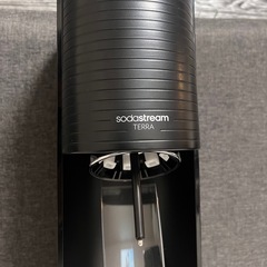 ソーダストリーム (ほぼ未使用)ガスシリンダー備え付けの画像
