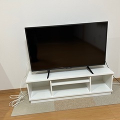 テレビ台　ホワイト