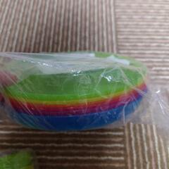《お値引きしました》未使用未開封イケア KALAS カラフル食器セットの画像