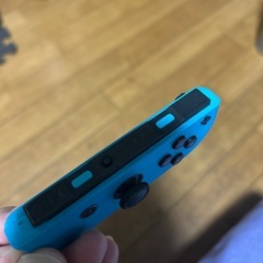 Joy-Con  右　ブルー　ジャンクの画像