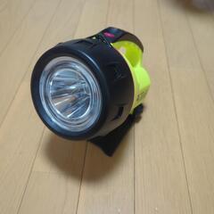 ライト　懐中電灯の画像