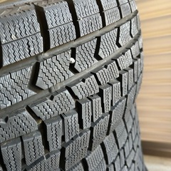 195/60R17 
スタッドレスタイヤ　　の画像