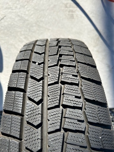 195/60R17 
スタッドレスタイヤ　　