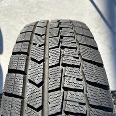 195/60R17 
スタッドレスタイヤ　　の画像