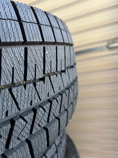 205/55R17  
スタッドレスタイヤ 