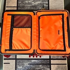 新品♪FLOYD CABIN 41L スーツケース キャリーケース　完売色の画像