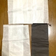 不織布　白系シューズ＆スリッパ入れ:巾着袋タイプ6枚＆ストレート...