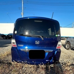 ホンダ フリード 平成26 年式 7人乗り 車検ありの画像